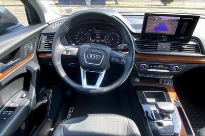 2023 Audi Q5 S line Premium