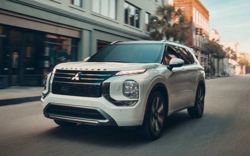2026mitsubishioutlander-exterior-01